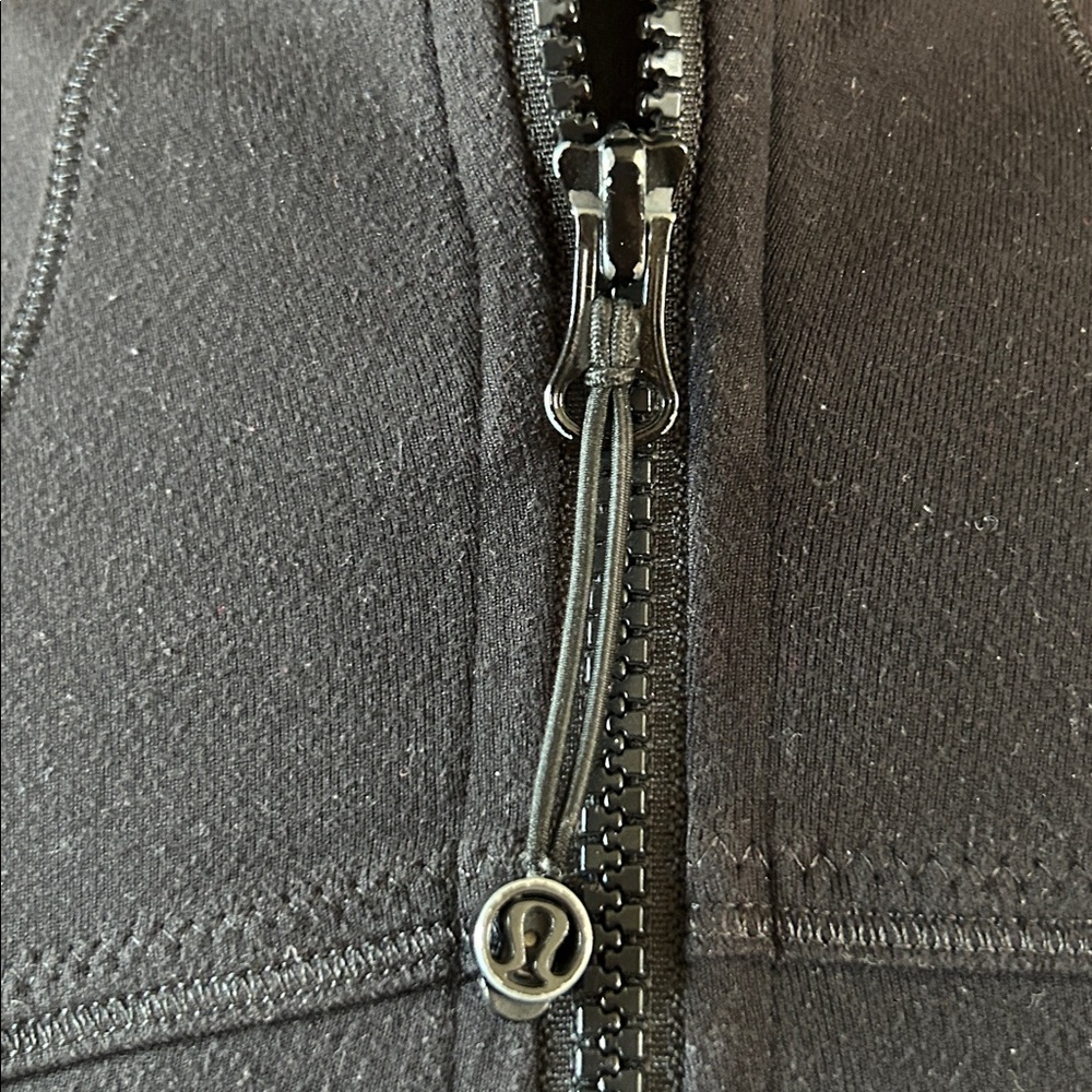 LULULEMON Define Jacket - Picture 2 of 2